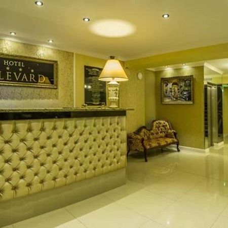 Hotel Bulevard Хунедоара Екстериор снимка